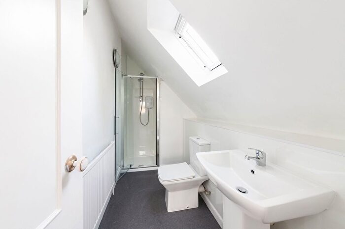 2 Bedroom Detached House For Sale In Rothafield Road, North Oxford, OX2