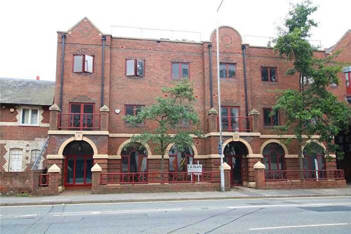 1 Bedroom Flat To Rent In Wesley Gate, Queens Road, Reading, Berkshire, RG1