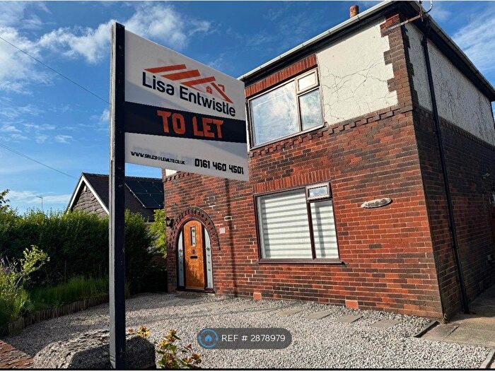 3 Bedroom Detached House To Rent In Lowercroft Road, Bury, BL8