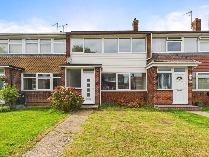 3 Bedroom Terraced House For Sale In The Guelders, Purbrook, PO7
