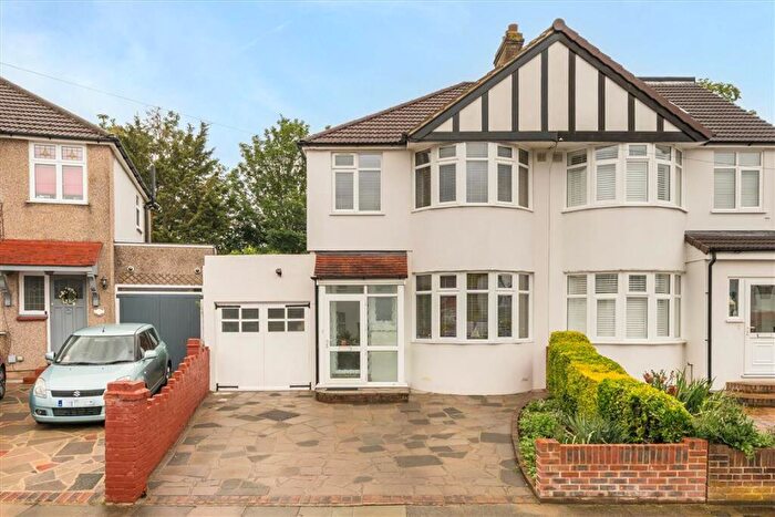 3 Bedroom House For Sale In Mayday Gardens, Blackheath, SE3
