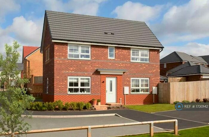 3 Bedroom Semi-Detached House To Rent In Sibley Grove, Milton Keynes, MK17