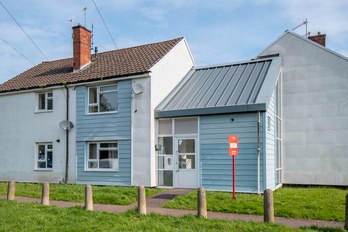 2 Bedroom Flat To Rent In Charford Road, Bromsgrove, B60