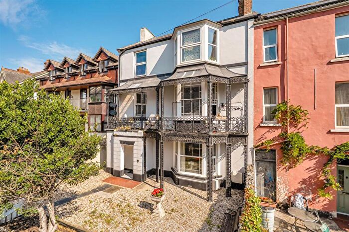 1 Bedroom Apartment For Sale In Beer Road, Seaton, EX12