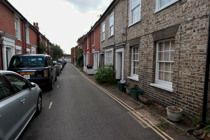 2 Bedroom Mews To Rent In Alma Street, Wivenhoe, CO7
