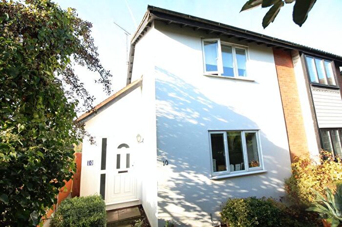 2 Bedroom End Terrace House To Rent In Macaret Close, Whetstone, N20