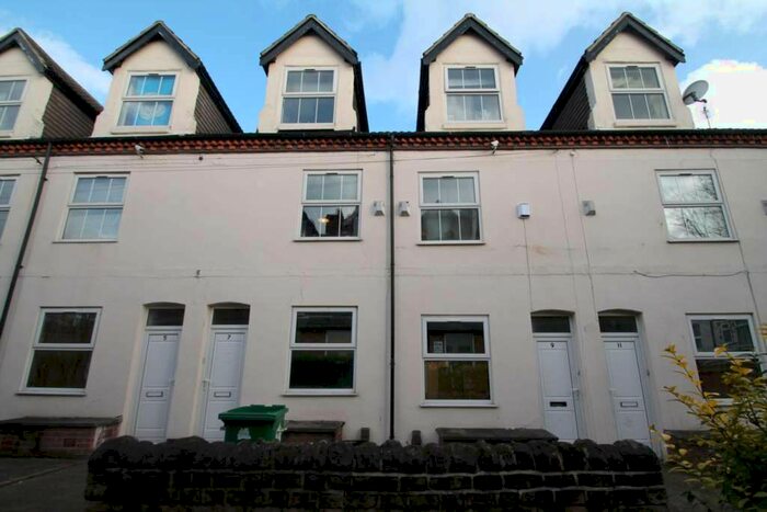 5 Bedroom Property To Rent In Frederick Grove, Lenton, Nottingham, Nottinghamshire, NG7