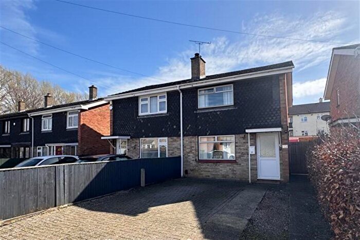 2 Bedroom Semi Detached House To Rent In Alice Smith Square, Littlemore, Oxford, OX4