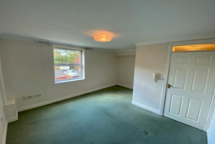 2 Bedroom Flat To Rent In Clarendon House, Darlington, DL3