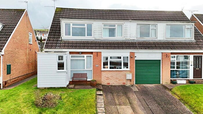 4 Bedroom Semi Detached House For Sale In Alstone Road, Tiverton, EX16