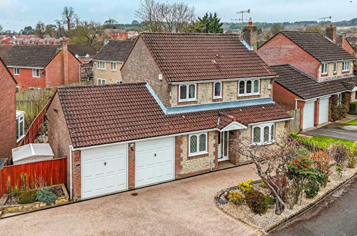 4 Bedroom Detached House For Sale In Manor Bridge Court, Tidworth, SP9