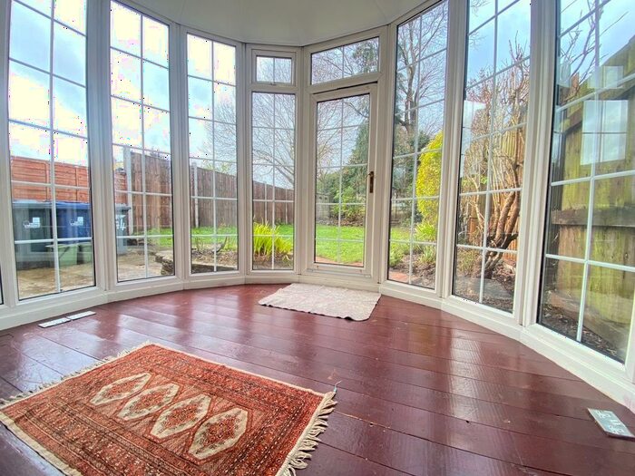 3 Bedroom Semi-Detached House To Rent In Greenford Avenue, London, W7