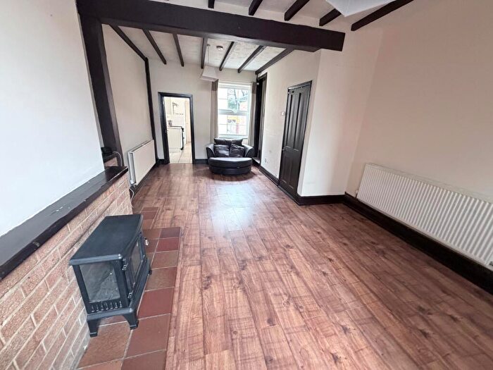 3 Bedroom Semi Detached House To Rent In Ashbourne Road, Derby, DE22