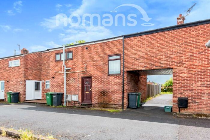 1 Bedroom Maisonette To Rent In Branton Close, RG22