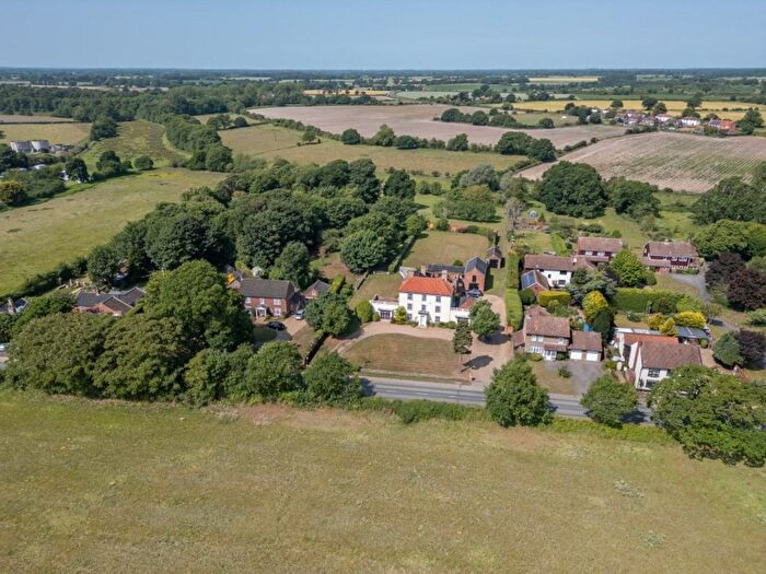 8 Bedroom Detached House For Sale In Southwold Road, Wrentham, NR34