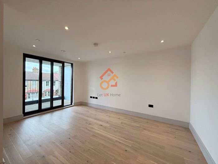 2 Bedroom Flat To Rent In Abbey Wall House, - Station Road, London, SW19