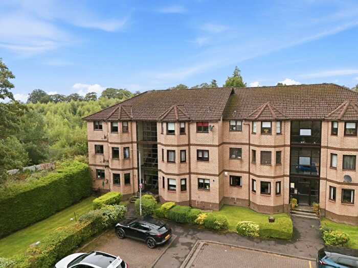 2 Bedroom Flat For Sale In Clyde View Court, Bowling, G60
