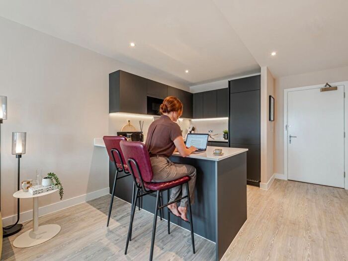 1 Bedroom Flat For Sale In Kent Avenue, Dagenham, RM9