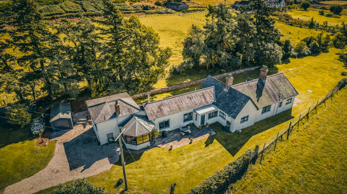 5 Bedroom Detached House For Sale In Station House, DD8