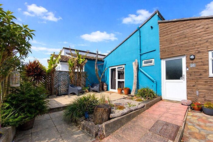 3 Bedroom Bungalow For Sale In Pillar Avenue, Brixham, Devon, TQ5
