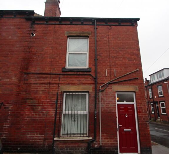 1 Bedroom Terraced House To Rent In Royal Park Road, Hyde Park, Leeds, LS6