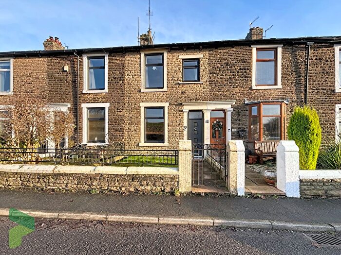 3 Bedroom Terraced House For Sale In Leonard Terrace, Waterside, Darwen, BB3