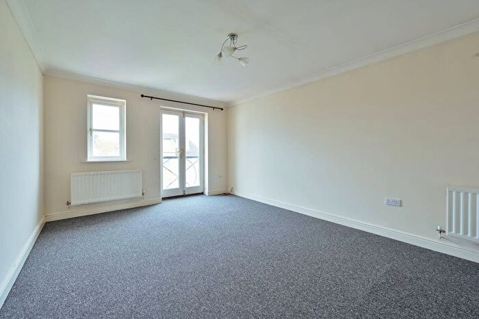 2 Bedroom Flat For Sale In Meadow Gate, Corbins Lane, South Harrow, Harrow, HA2