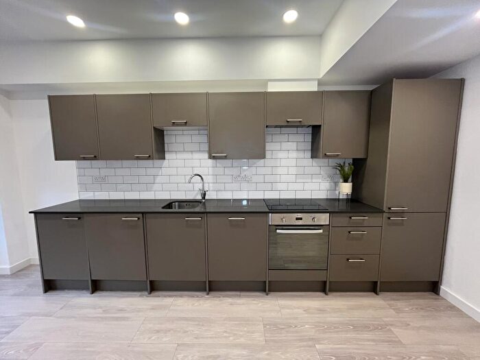 2 Bedroom Apartment To Rent In Southernhay Gardens, Exeter, EX1