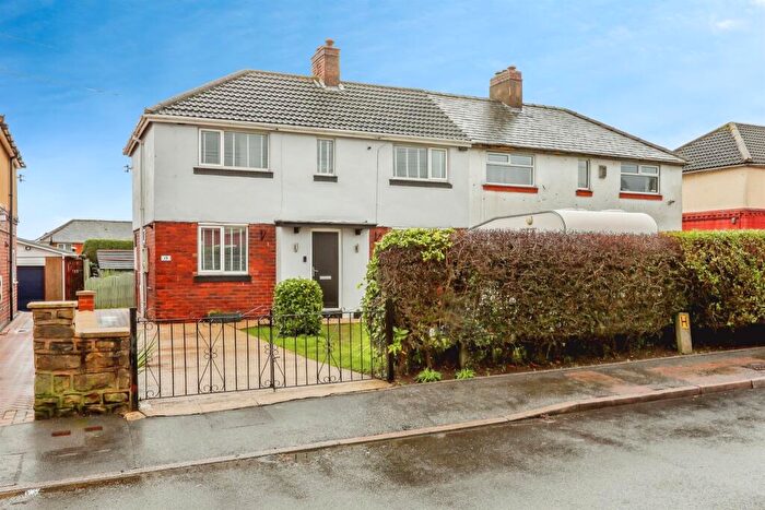 4 Bedroom Semi Detached House For Sale In Brampton Avenue, Thurcroft, Rotherham, S66