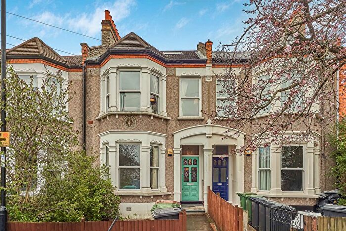 4 Bedroom Property For Sale In Marler Road, Catford, SE23