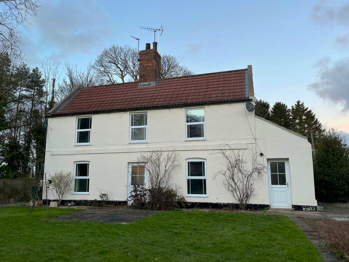 3 Bedroom Link Detached House To Rent In Louth Park Farms, Keddington, Louth., LN11