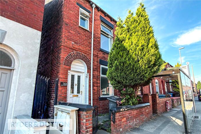 3 Bedroom Terraced House For Sale In Coalshaw Green Road, Chadderton, Oldham, Greater Manchester, OL9