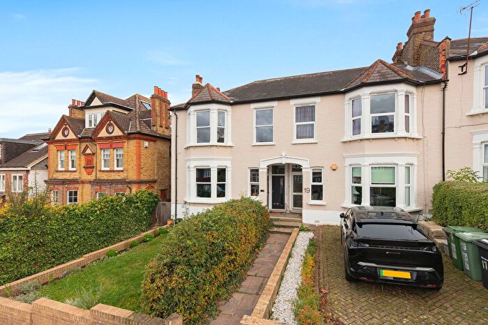 2 Bedroom Flat For Sale In Brockley View, Honor Oak, SE23