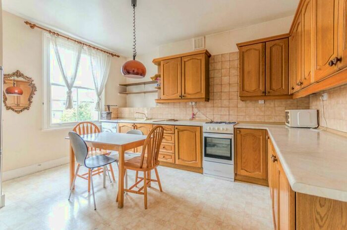 4 Bedroom Maisonette To Rent In Cardozo Road, Hillmarton Conservation Area, London, N7