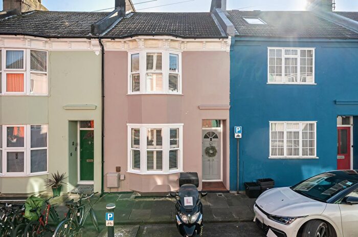 3 Bedroom Terraced House For Sale In Bute Street, Brighton, East Sussex, BN2