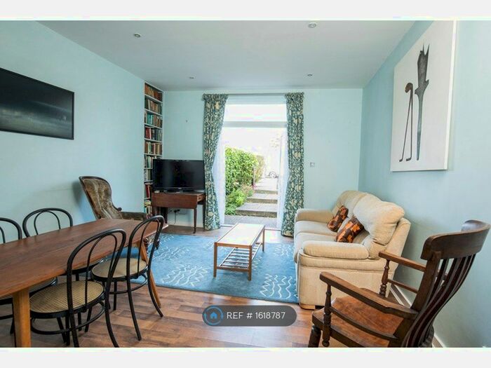 2 Bedroom Flat To Rent In Belmont House, Pegwell, Ramsgate, CT11