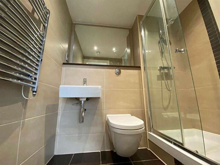 2 Bedroom Apartment To Rent In Hill Quays (Block B), Commercial Street, Manchester, M15
