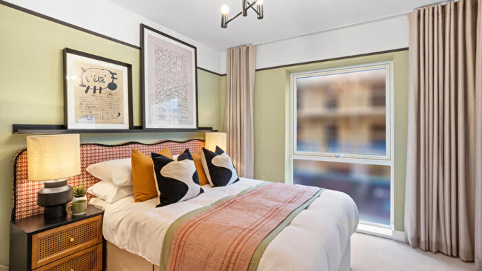 2 Bedroom Apartment For Sale In Marleigh Avenue, Cambridge, CB5