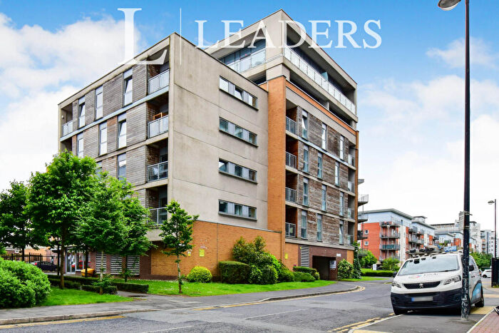 1 Bedroom Apartment To Rent In Pioneer House, Elmira Way, Salford, M5