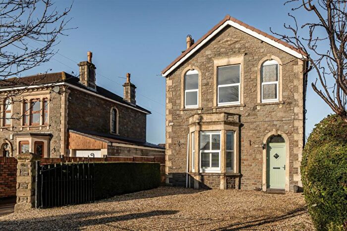 3 Bedroom Detached House For Sale In High Street, Oldland Common, Bristol, BS30