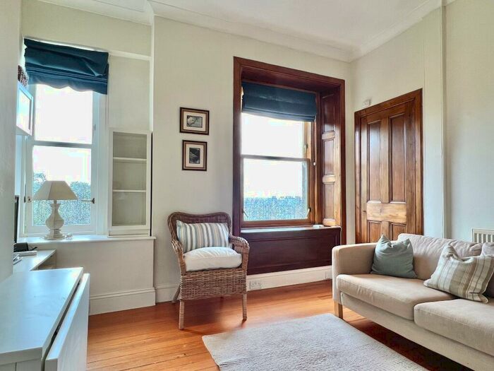 2 Bedroom Flat To Rent In Harrison Road, Shandon, Edinburgh, EH11