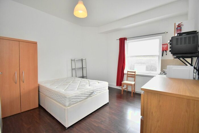 Studio To Rent In Carleton Road, Camden, Tufnell Park, N7