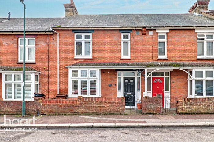 3 Bedroom Terraced House For Sale In Upper Luton Road, Chatham, ME5