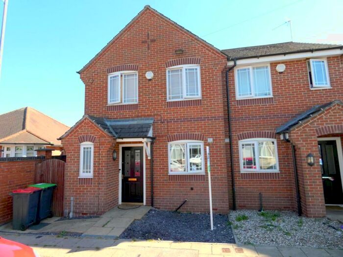 3 Bedroom End Of Terrace House To Rent In Tudor Street, Sutton In Ashfield, NG17