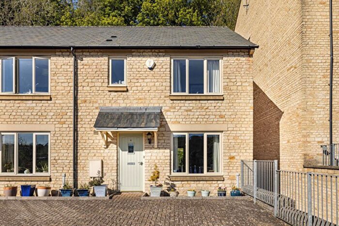 3 Bedroom End Of Terrace House For Sale In New Mills, Nailsworth, Stroud, Gloucestershire, GL6