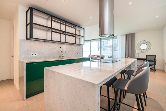 2 Bedroom Apartment To Rent In Wards Place, London, E14