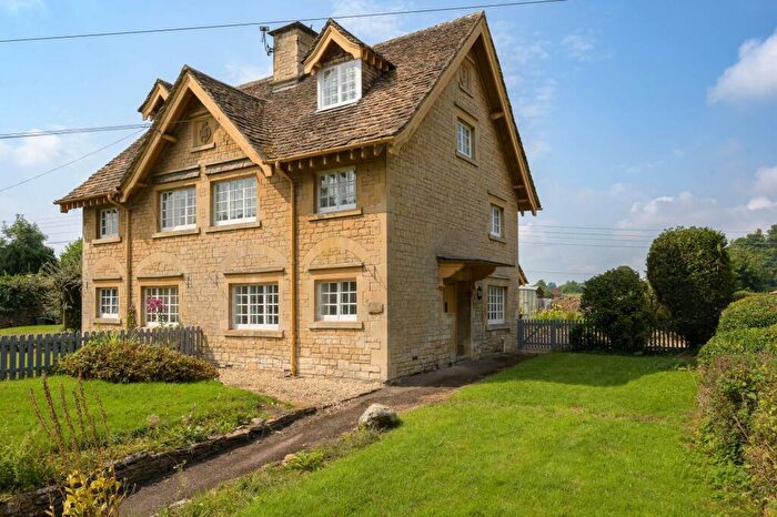 3 Bedroom House To Rent In The Limes, Badminton, GL9