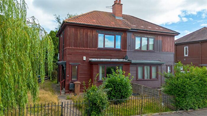2 Bedroom House For Sale In Doon Terrace, Dundee, DD4