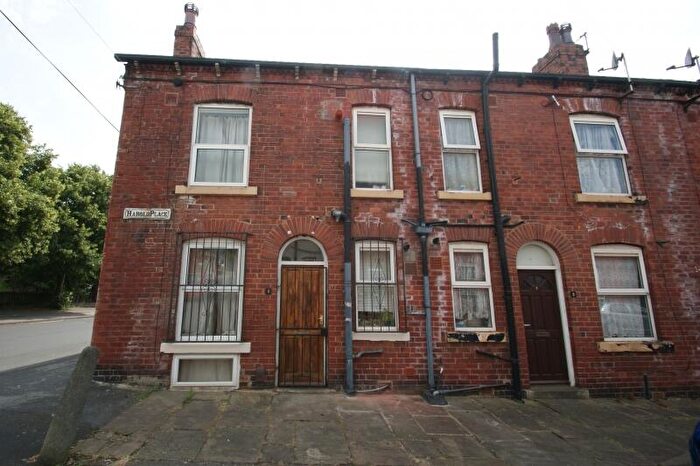 2 Bedroom End Of Terrace House To Rent In Harold Place, Hyde Park, Leeds, LS6