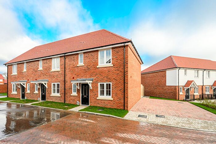 3 Bedroom Terraced House For Sale In Green Sand Hill, Cranbrook, TN17